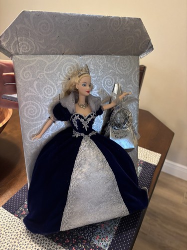 2000 millenium princess - millenium, barbie